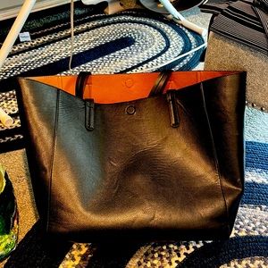 Large reversible black and tan tote